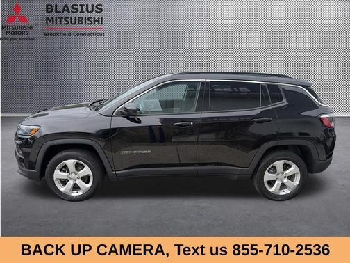 Diamond Black 2022 Jeep Compass Latitude