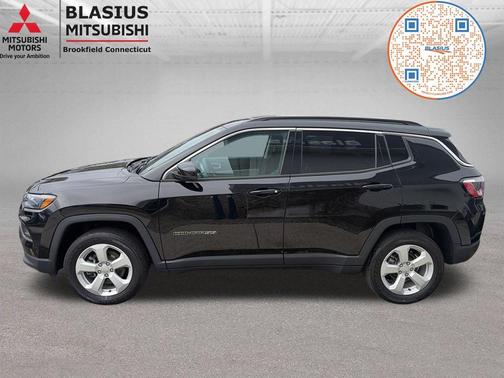 Diamond Black 2022 Jeep Compass Latitude