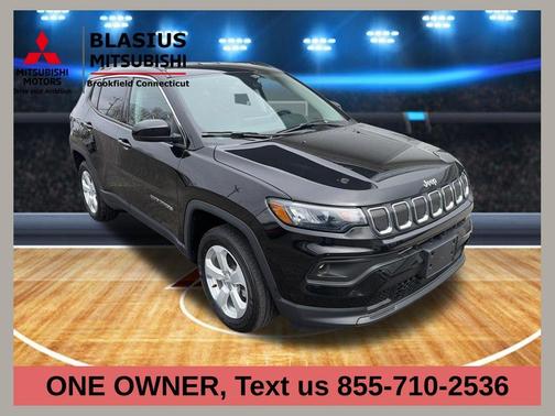 Diamond Black 2022 Jeep Compass Latitude