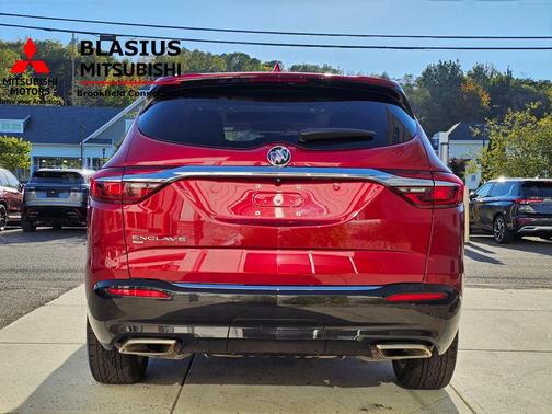 2021 Buick Enclave Essence