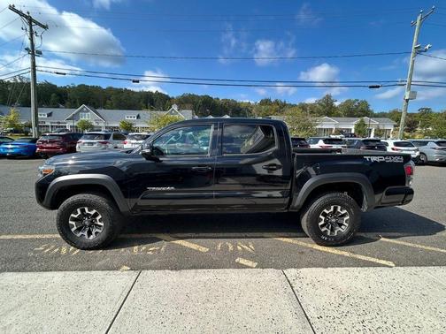 2023 Toyota Tacoma TRD Off Road