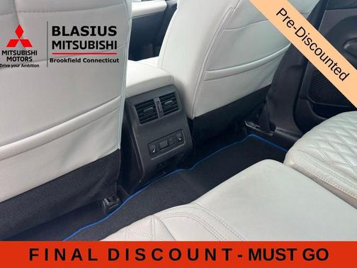Diamond Red 2023 Mitsubishi Outlander PHEV SEL