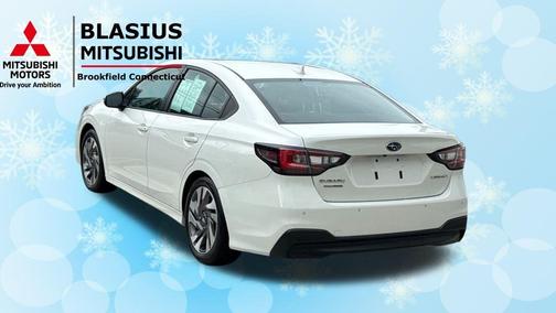 2023 Subaru Legacy 