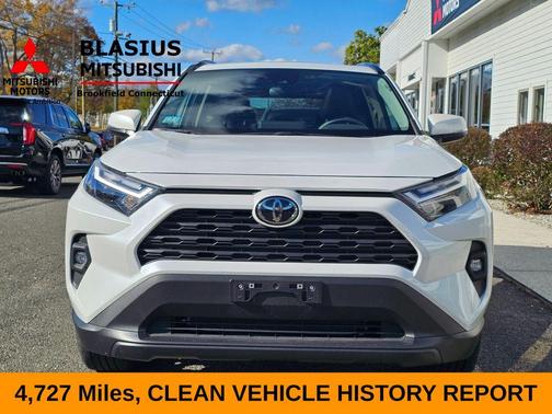 2025 Toyota RAV4 XLE Premium