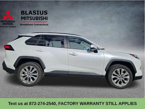 2025 Toyota RAV4 XLE Premium