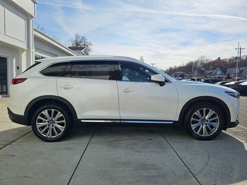 Snowflake White Pearl 2021 Mazda CX-9 Signature