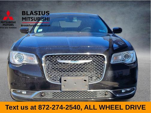 2021 Chrysler 300 Touring