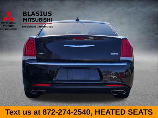 2021 Chrysler 300 Touring