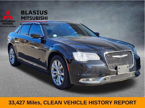 2021 Chrysler 300 Touring