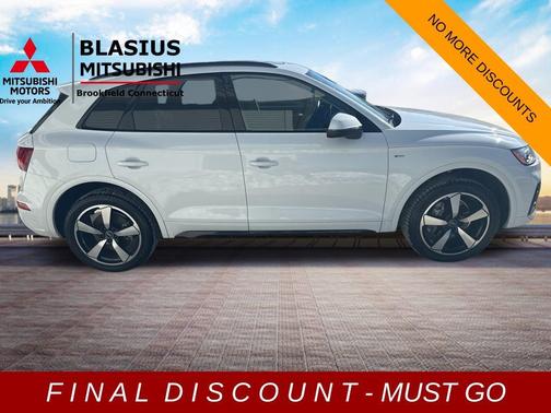 2022 Audi Q5 45 S line Premium Plus