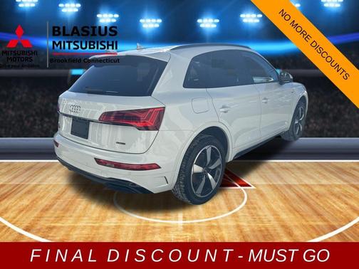 2022 Audi Q5 45 S line Premium Plus