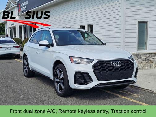 2022 Audi Q5 45 S line Premium Plus