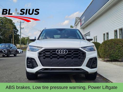 2022 Audi Q5 45 S line Premium Plus