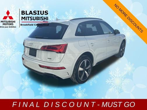 2022 Audi Q5 45 S line Premium Plus