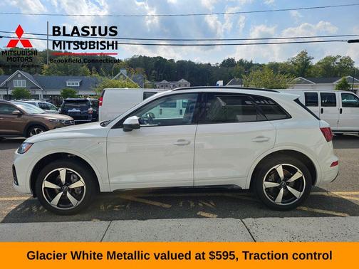 2022 Audi Q5 45 S line Premium Plus