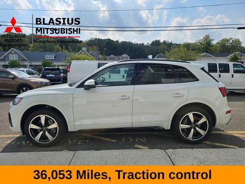 2022 Audi Q5 45 S line Premium Plus