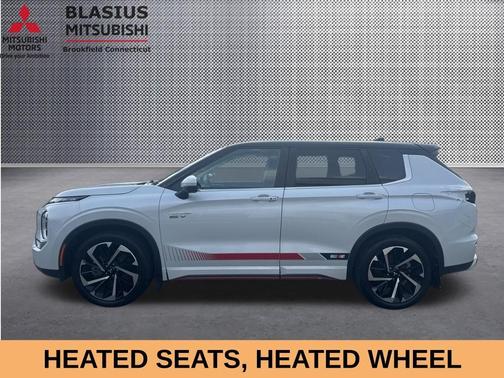 White Diamond / Black 2023 Mitsubishi Outlander PHEV SE