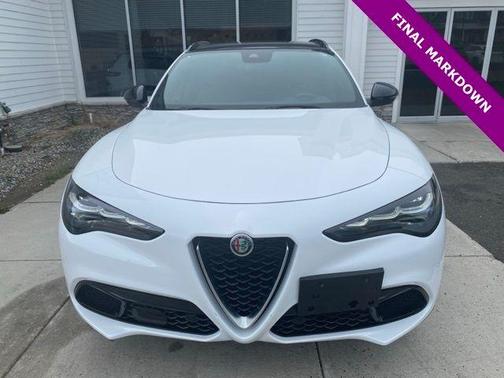 2024 Alfa Romeo Stelvio Ti