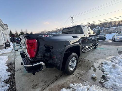 2024 Chevrolet Silverado 3500 LT