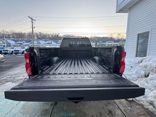 2024 Chevrolet Silverado 3500 LT