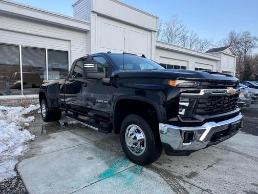 2024 Chevrolet Silverado 3500 LT