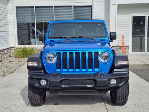 2023 Jeep Wrangler Sport