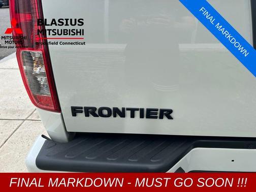 2021 Nissan Frontier SV
