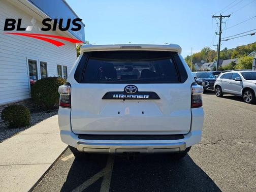 2024 Toyota 4Runner TRD Off Road Premium