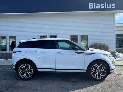 2022 Land Rover Range Rover Evoque R-Dynamic SE