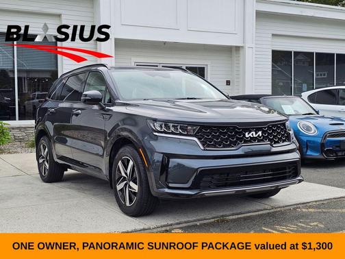 2023 Kia Sorento S