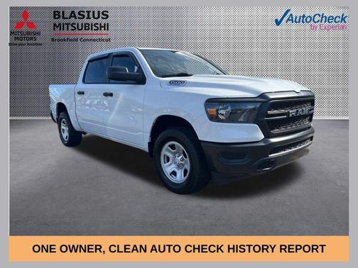 Bright White Clearcoat 2024 RAM 1500 Tradesman
