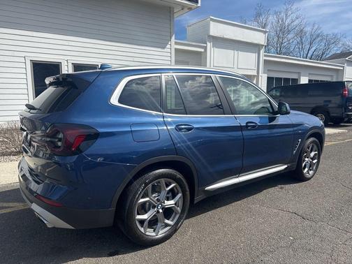 Phytonic Blue Metallic 2023 BMW X3 xDrive30i