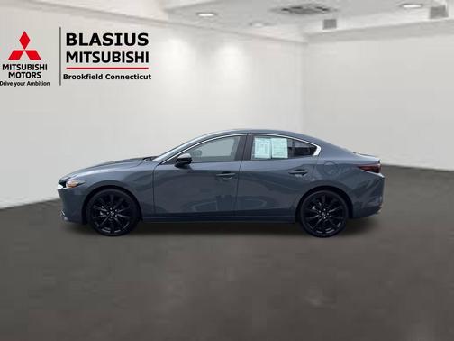 2024 Mazda Mazda3 Carbon Edition