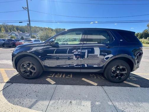 2022 Land Rover Discovery Sport S