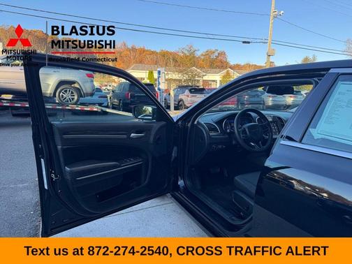 2022 Chrysler 300 Touring