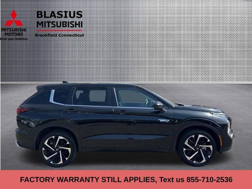 2024 Mitsubishi Outlander PHEV SE