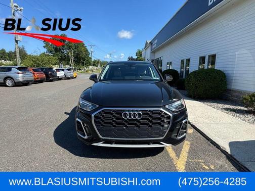 2022 Audi Q5 45 S line quattro Premium