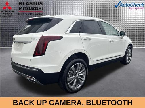 Crystal White 2025 Cadillac XT5 Premium Luxury