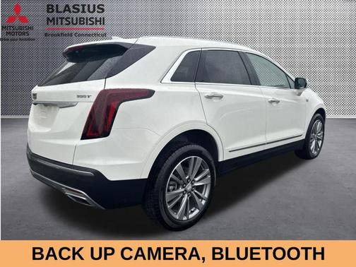 Crystal White 2025 Cadillac XT5 Premium Luxury