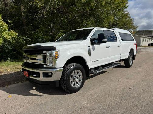 Oxford White 2019 Ford F-250 XLT