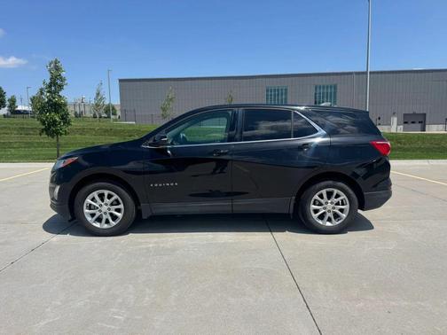 Mosaic Black Metallic 2018 Chevrolet Equinox LT
