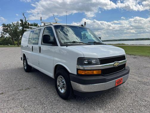 White 2019 Chevrolet Express 3500 Work Van