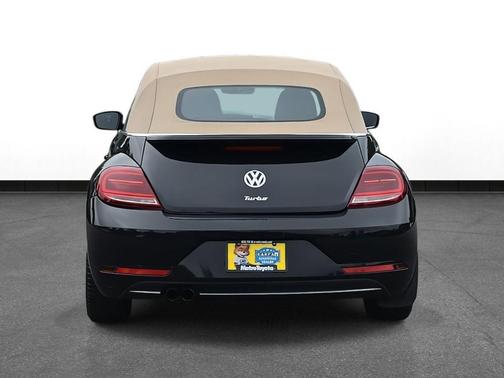 2018 Volkswagen Beetle 2.0T S