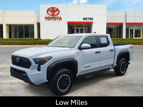 2024 Toyota Tacoma TRD Off Road