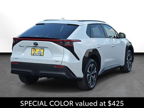 2024 Toyota bZ4X XLE