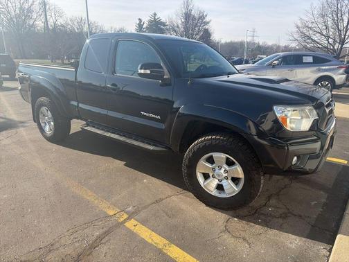 2015 Toyota Tacoma Base