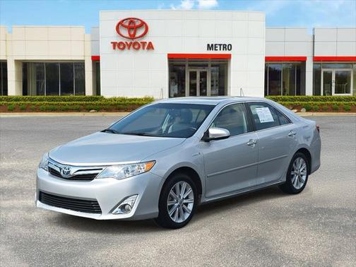 2013 Toyota Camry Hybrid XLE