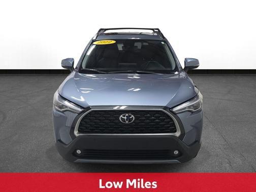 2022 Toyota Corolla Cross XLE