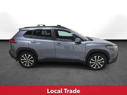 2022 Toyota Corolla Cross XLE