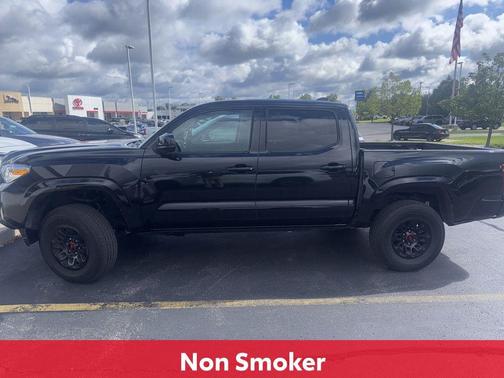 2022 Toyota Tacoma SR